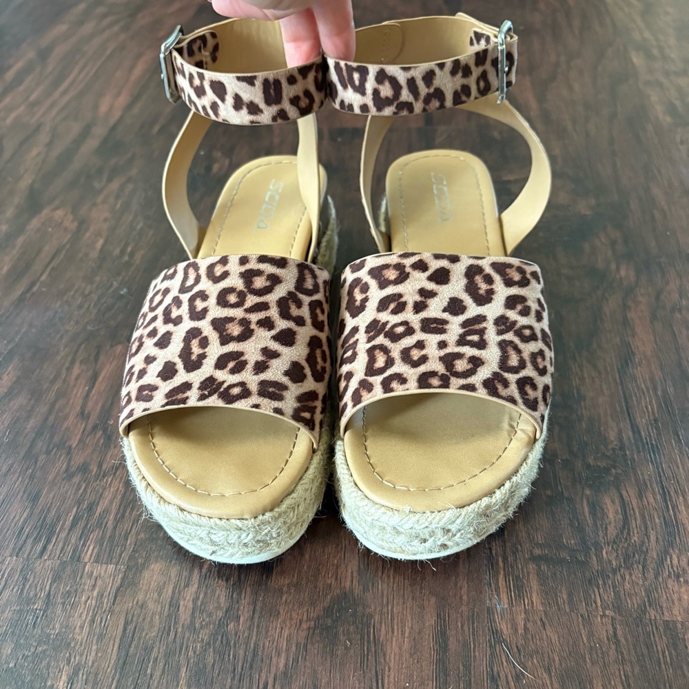 Soda Leopard Print Sandals - Picture 4 of 5
